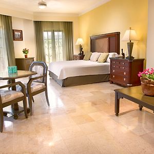 Hotel Los Itzaes